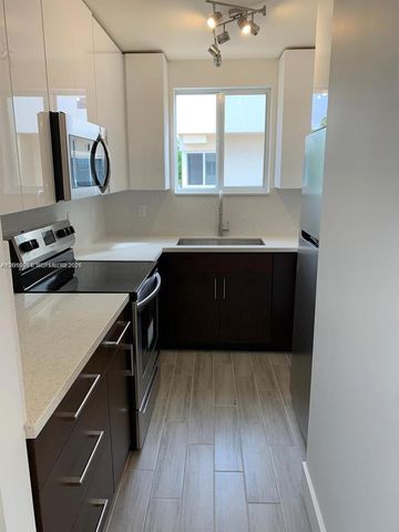 312 E 6th St A, Hialeah, FL 33010