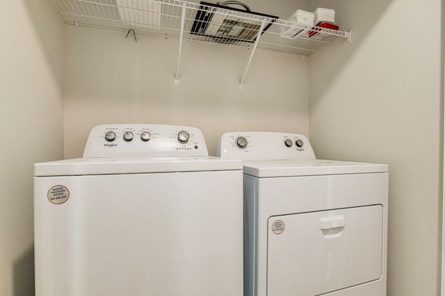 8123 Fox Hunt Drive, Milton, FL 32583