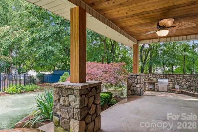 400 Alpine Street NW, Kannapolis, NC 28081