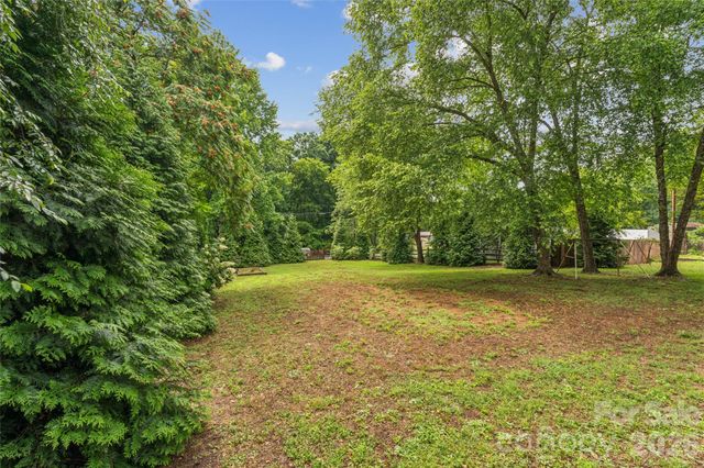 400 Alpine Street NW, Kannapolis, NC 28081