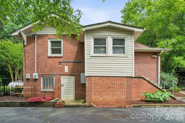400 Alpine Street NW, Kannapolis, NC 28081