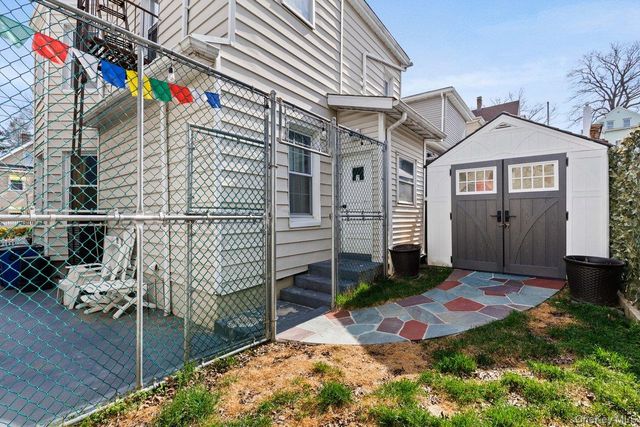 62 Oak Street, Mount Vernon, NY 10550