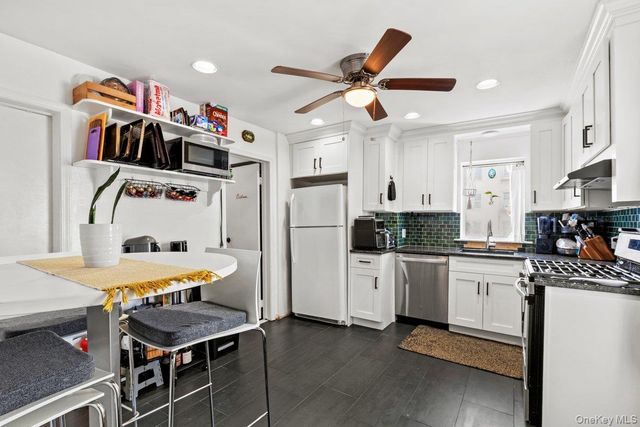 62 Oak Street, Mount Vernon, NY 10550