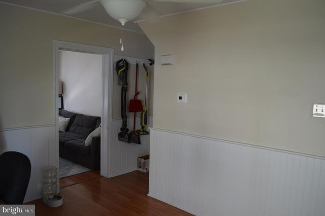 229 LOCUST ST, Hanover, PA 17331