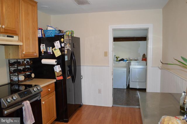 229 LOCUST ST, Hanover, PA 17331