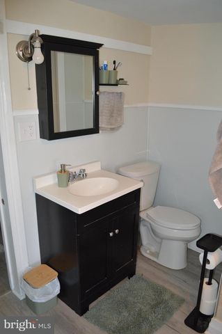 229 LOCUST ST, Hanover, PA 17331