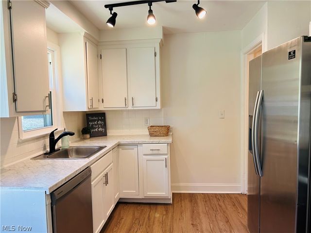 13629 Granger Road, Garfield Heights, OH 44125