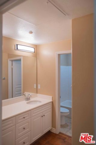 107 Chantilly, Irvine, CA 92620