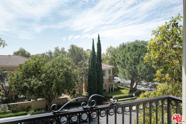 107 Chantilly, Irvine, CA 92620