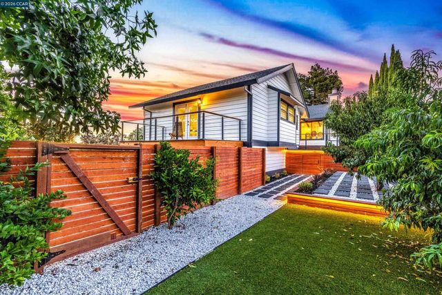 4348 Cowell Rd, Concord, CA 94518