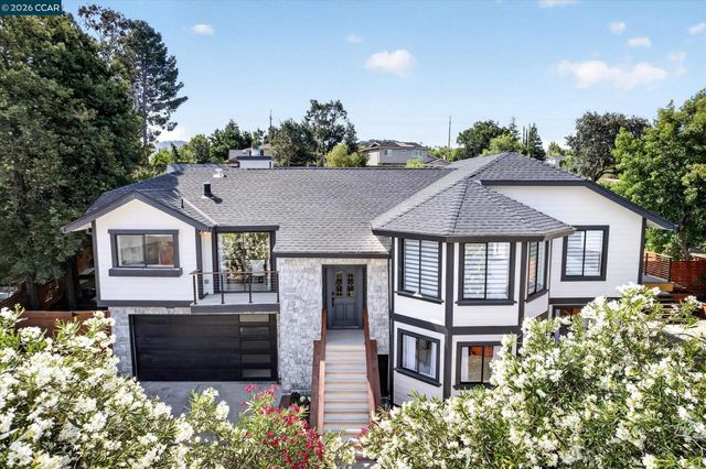 4348 Cowell Rd, Concord, CA 94518