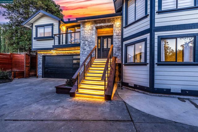 4348 Cowell Rd, Concord, CA 94518