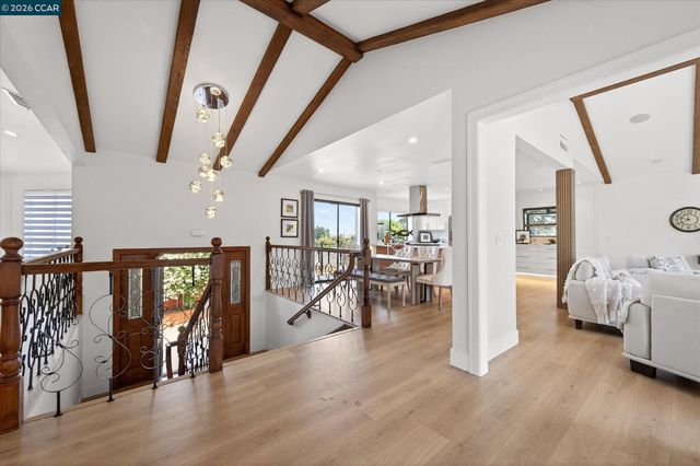 4348 Cowell Rd, Concord, CA 94518