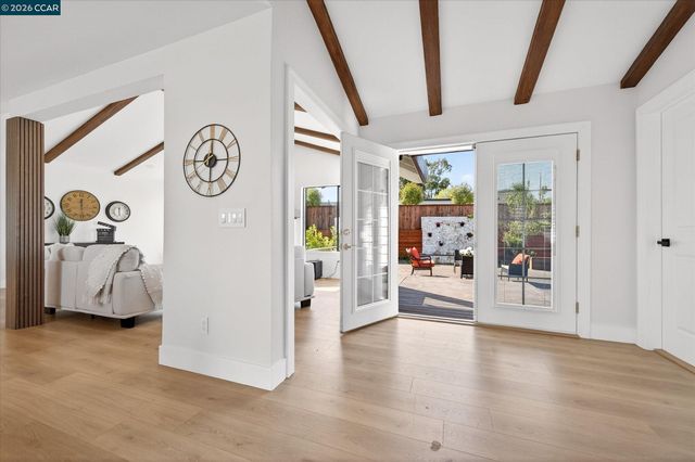 4348 Cowell Rd, Concord, CA 94518