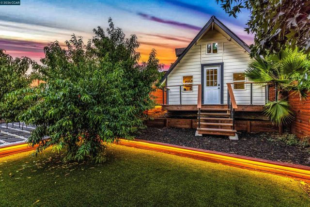 4348 Cowell Rd, Concord, CA 94518