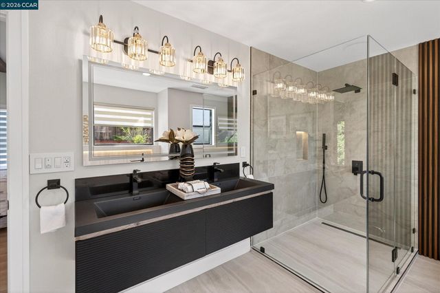 4348 Cowell Rd, Concord, CA 94518