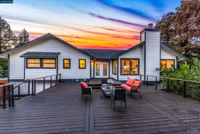 4348 Cowell Rd, Concord, CA 94518