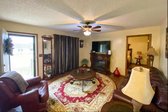 1519 Stewart Street, West Plains, MO 65775