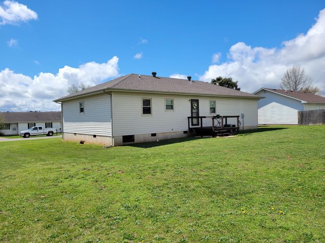 1519 Stewart Street, West Plains, MO 65775