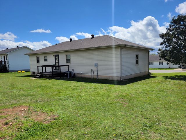 1519 Stewart Street, West Plains, MO 65775