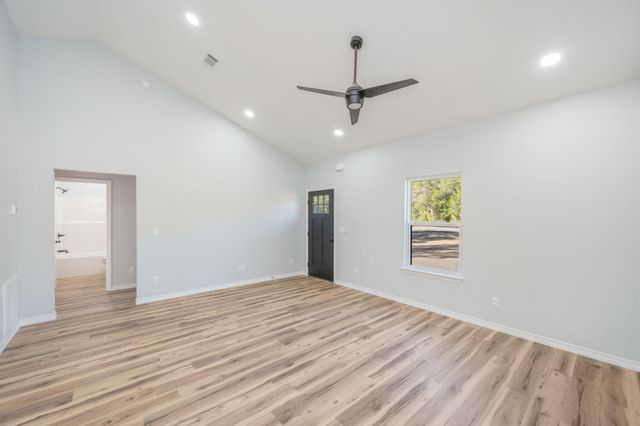 175 Caswell Road, Defuniak Springs, FL 32433