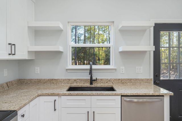 175 Caswell Road, Defuniak Springs, FL 32433