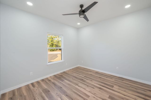 175 Caswell Road, Defuniak Springs, FL 32433