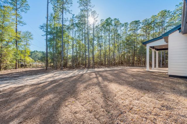 175 Caswell Road, Defuniak Springs, FL 32433