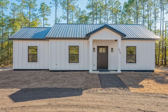 175 Caswell Road, Defuniak Springs, FL 32433