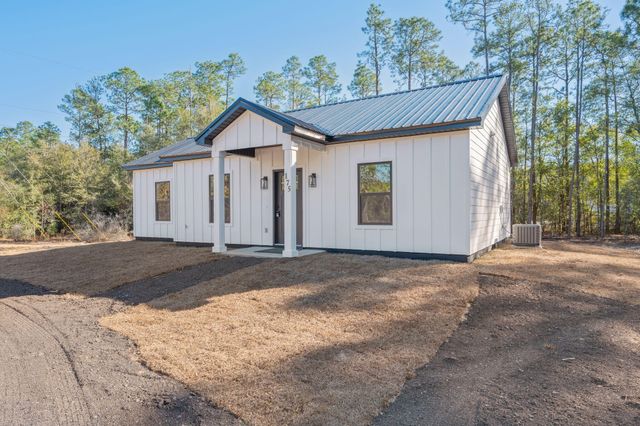 175 Caswell Road, Defuniak Springs, FL 32433