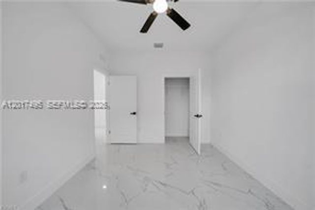 621 GREENBRIAR BLVD, Other City - In The State Of Florida, FL 33972