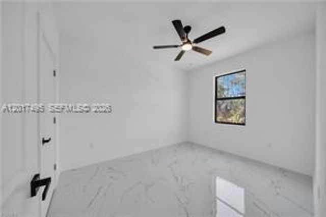 621 GREENBRIAR BLVD, Other City - In The State Of Florida, FL 33972