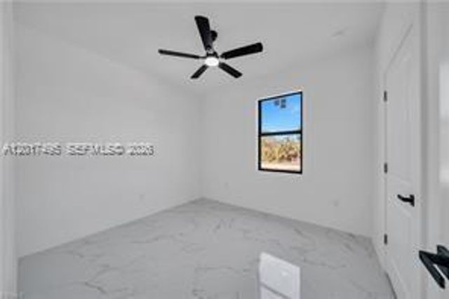621 GREENBRIAR BLVD, Other City - In The State Of Florida, FL 33972