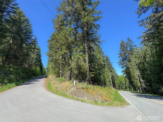 5118 S Mount Angeles Road, Port Angeles, WA 98362