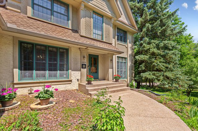 13575 Harwell Path, Apple Valley, MN 55124