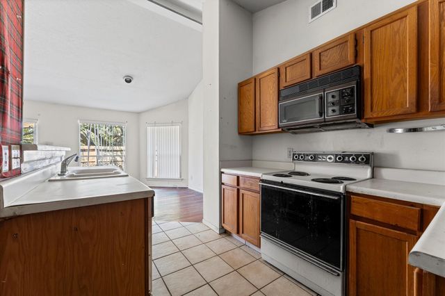 16615 Ivy Grove Drive, Houston, TX 77058