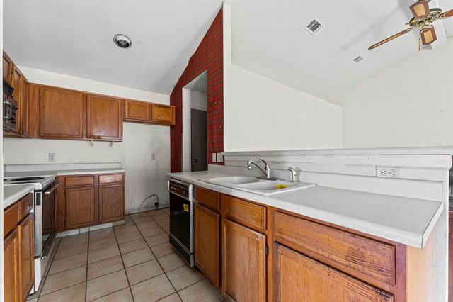 16615 Ivy Grove Drive, Houston, TX 77058