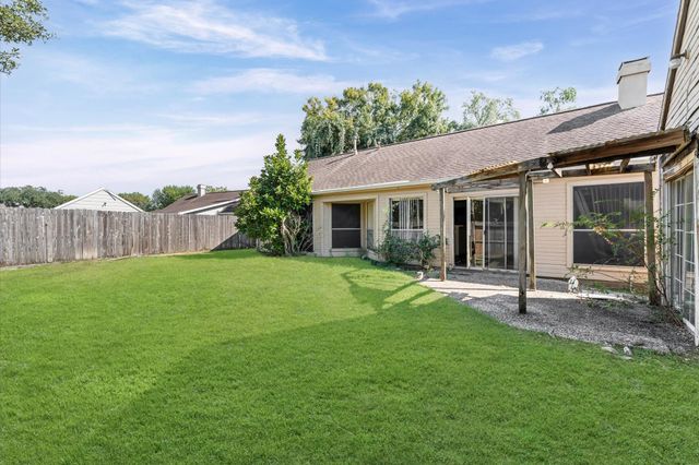 16615 Ivy Grove Drive, Houston, TX 77058