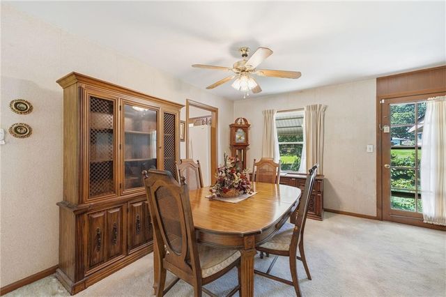 4962 NE Chouteau Drive, Kansas City, MO 64119
