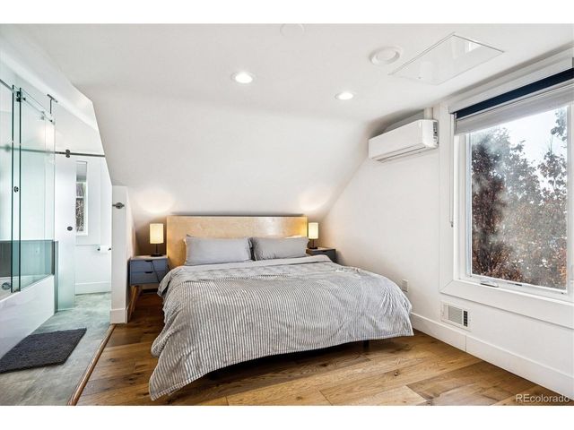 3407 S Logan St, Englewood, CO 80113