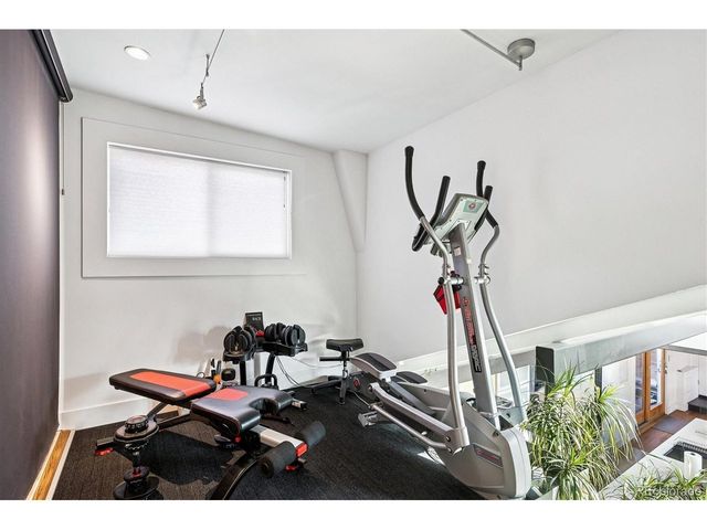 3407 S Logan St, Englewood, CO 80113