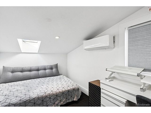 3407 S Logan St, Englewood, CO 80113