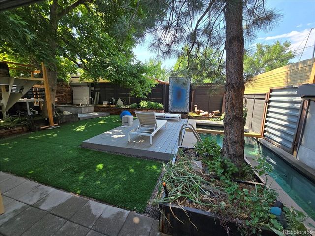 3407 S Logan St, Englewood, CO 80113