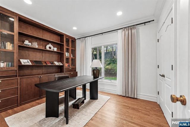 49 Alpine Drive, Closter, NJ 07624
