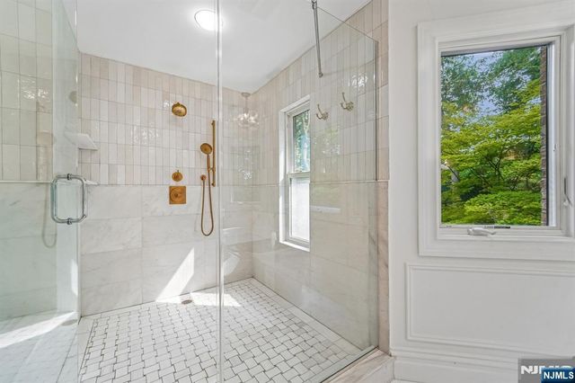 49 Alpine Drive, Closter, NJ 07624