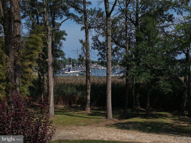 1024 OLD TURKEY POINT RD, Edgewater, MD 21037