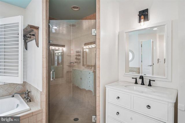 1024 OLD TURKEY POINT RD, Edgewater, MD 21037