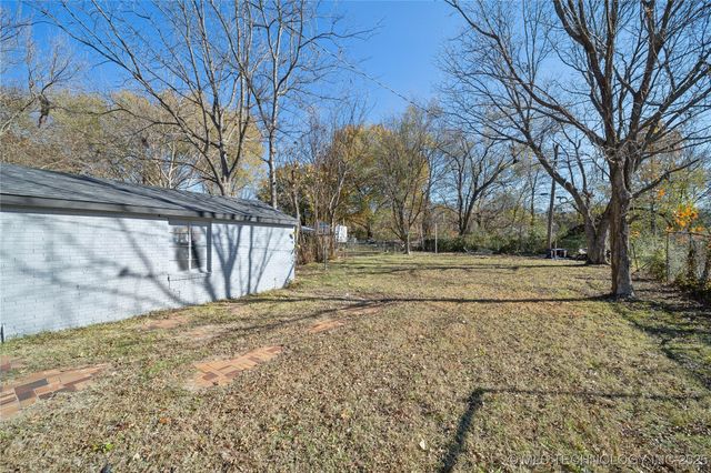 1006 N K Street, Muskogee, OK 74403