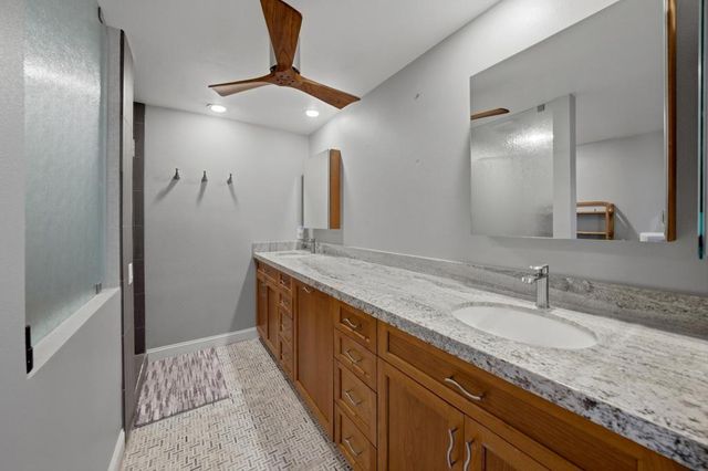 899 Island Drive 401, Rancho Mirage, CA 92270