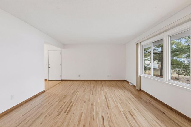 8420 Meadow Lake Road E, New Hope, MN 55428